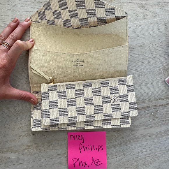 Auth Louis Vuitton Josephine Damier Azur Wallet - Picture 3 of 13